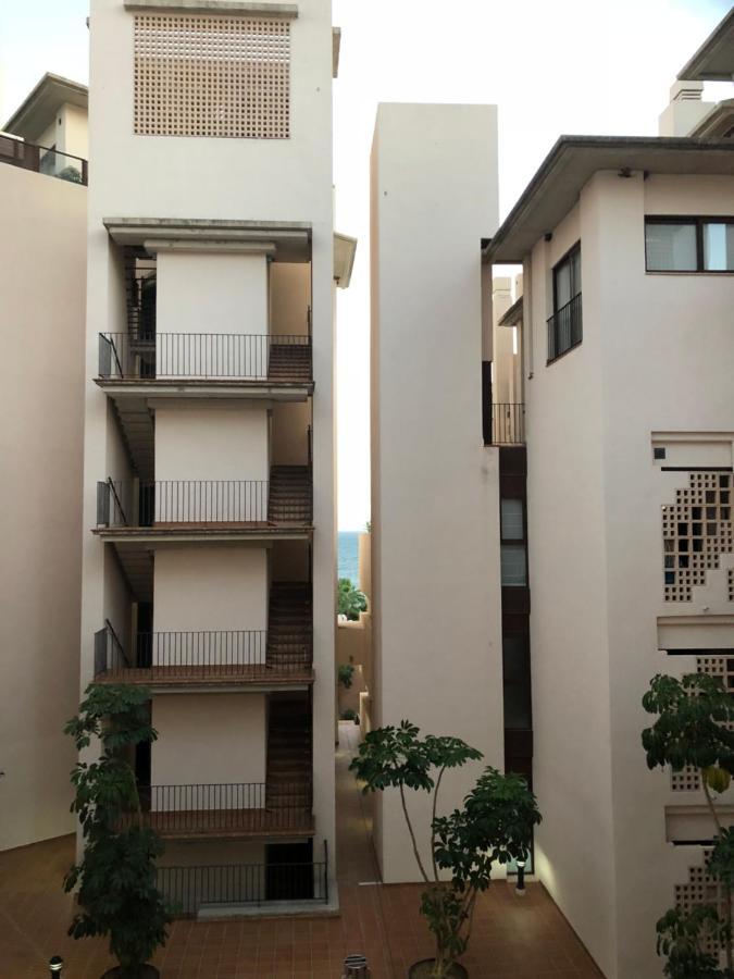 Bahia De La Plata Apartment Estepona Exterior photo