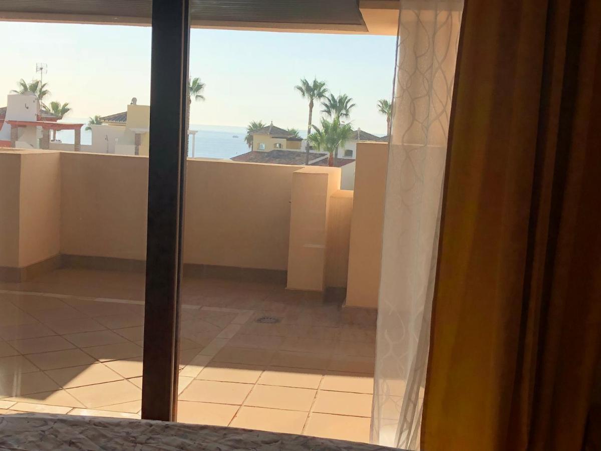 Bahia De La Plata Apartment Estepona Exterior photo